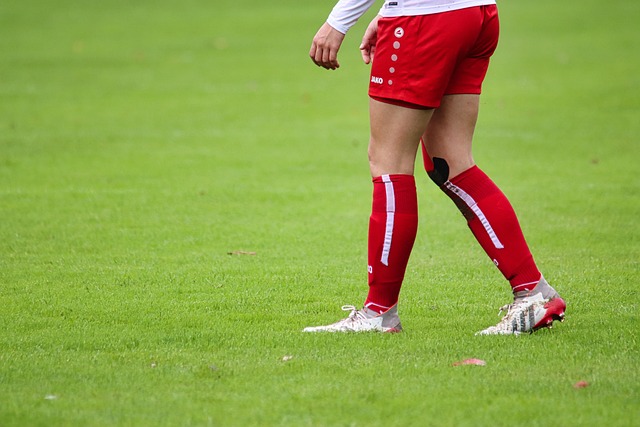 吸引著來自 吸引著來自